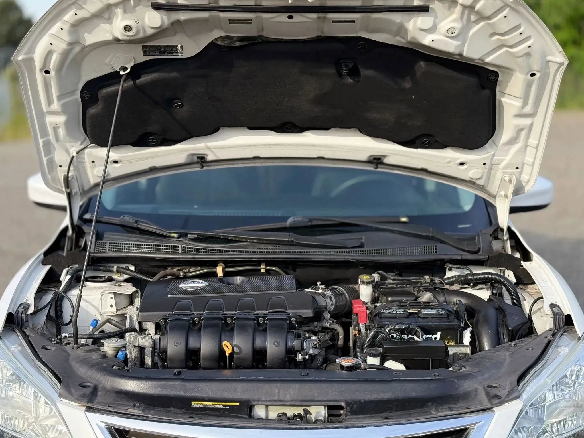 Used 2014 Nissan Sentra SR FWD image 16
