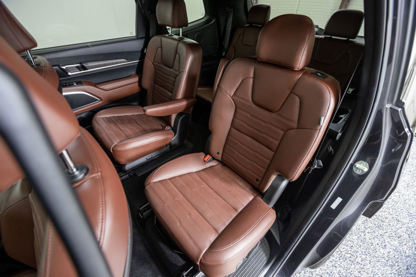 Used 2025 Kia Telluride SX Prestige AWD/4WD image 34