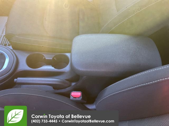 Used 2024 Kia Forte LXS image 13