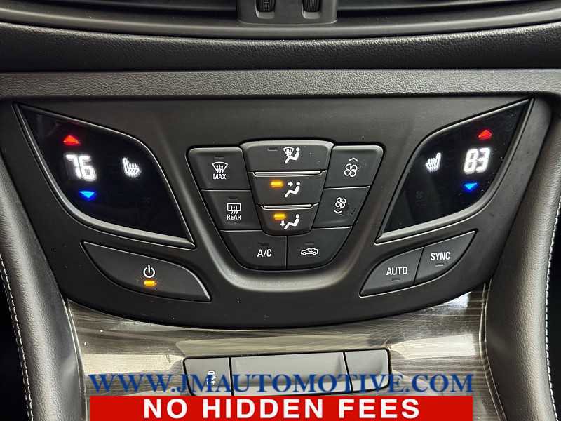Used 2019 Buick Envision Essence image 37