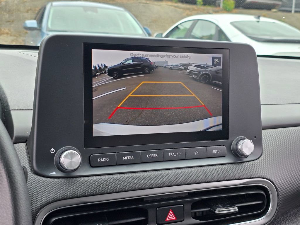 Used 2023 Hyundai Kona SE FWD image 21