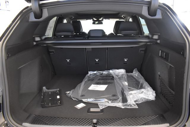 New 2026 BMW X3 xDrive30i w/ M Sport Package AWD/4WD image 16
