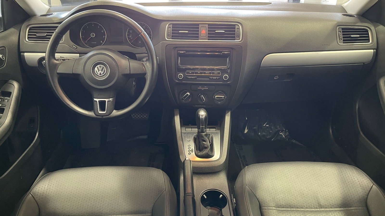 Used 2013 Volkswagen Jetta SE image 28