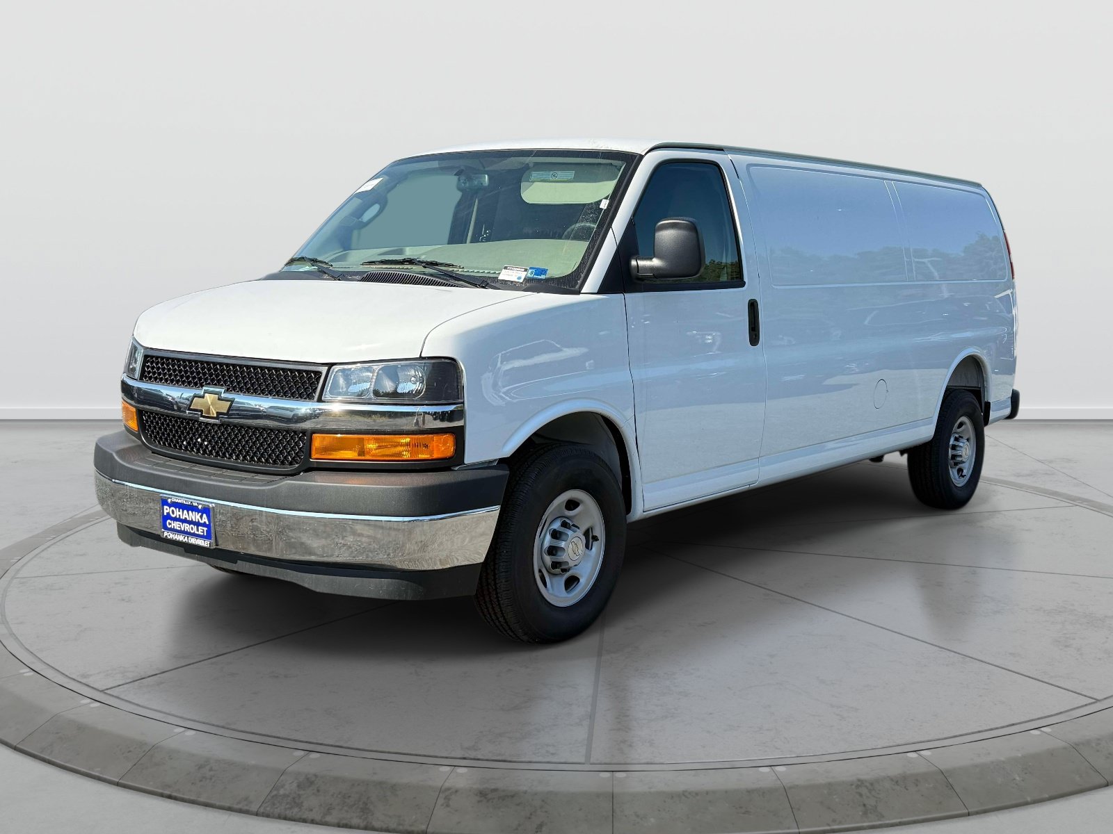 New 2026 Chevrolet Express 2500 Extended w/ Driver Convenience Package RWD image 5
