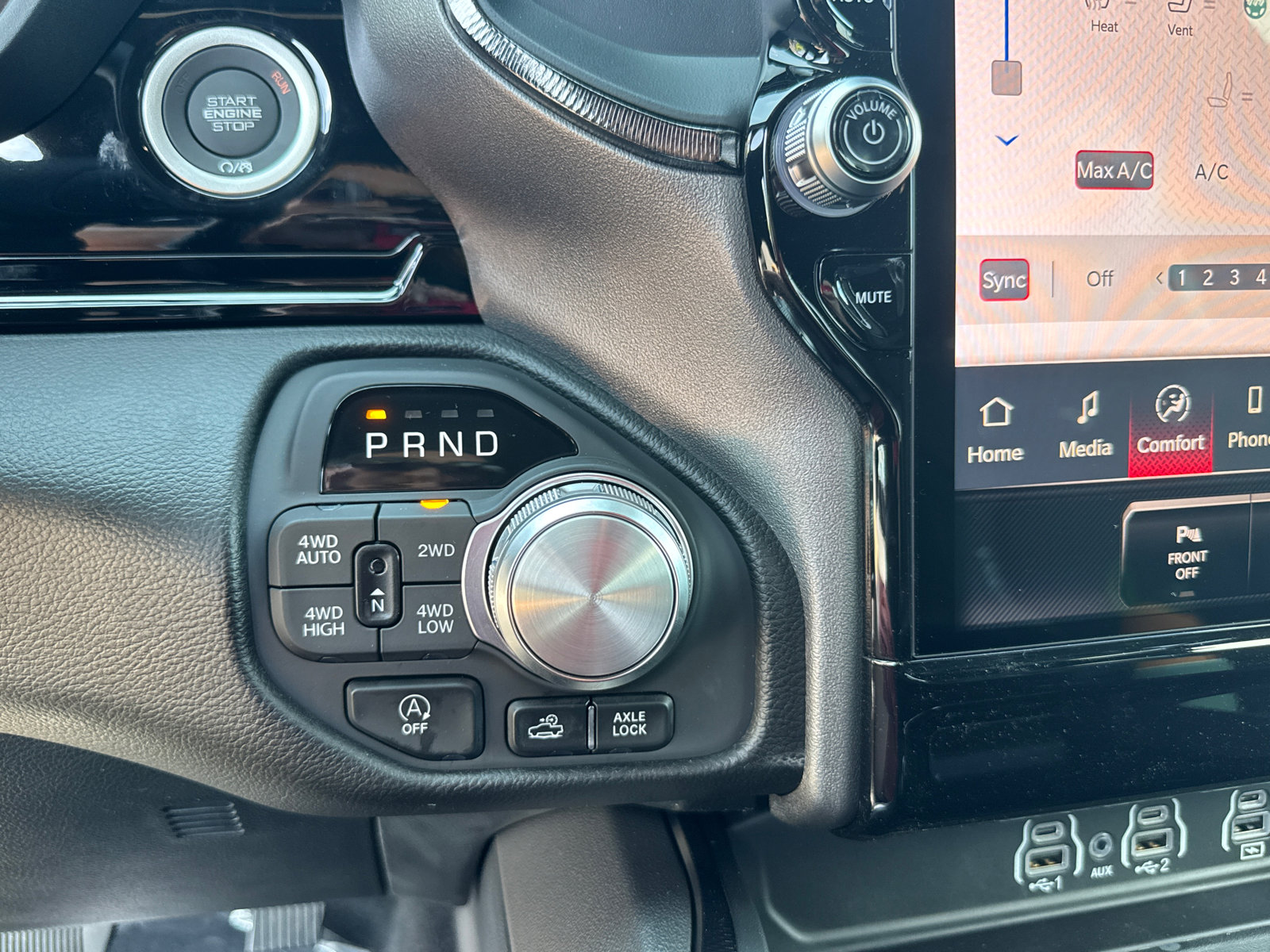 New 2026 RAM 1500 Rebel w/ Rebel Level 2 Equipment Group image 16