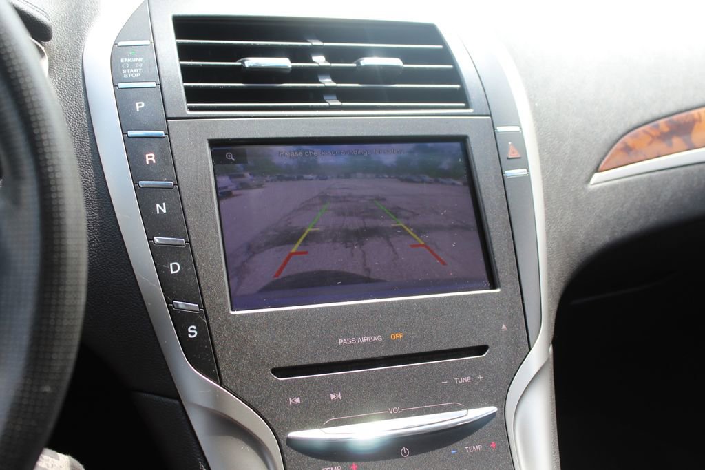 Used 2013 Lincoln MKZ FWD image 14