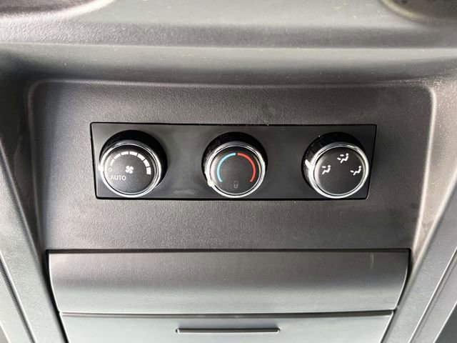 Used 2018 Dodge Grand Caravan GT image 23