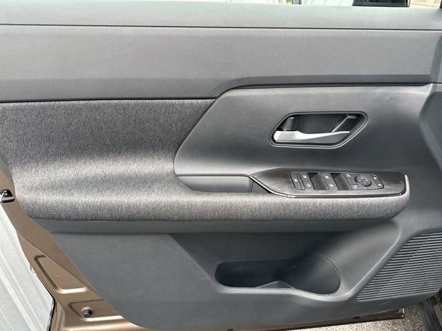 New 2026 Nissan Kicks SV w/ SV Premium Package FWD image 26