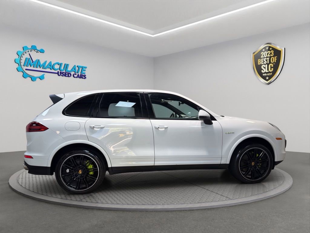 Used 2018 Porsche Cayenne S image 6