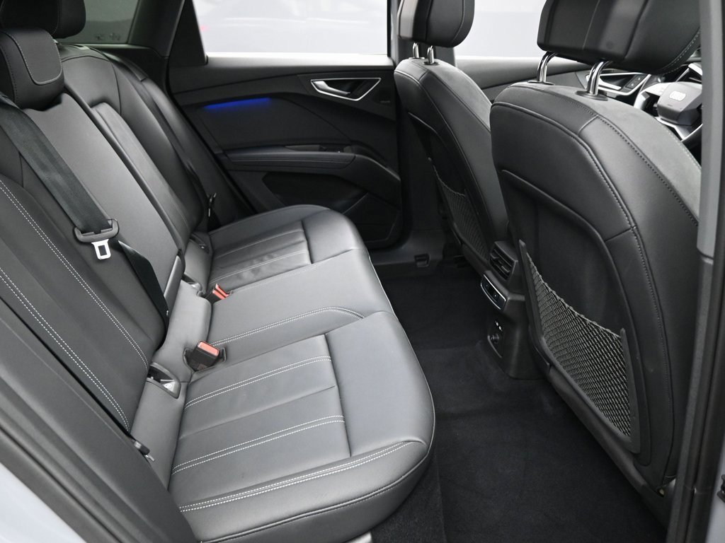 Used 2023 Audi Q4 e-tron Premium Plus w/ Premium Plus image 31