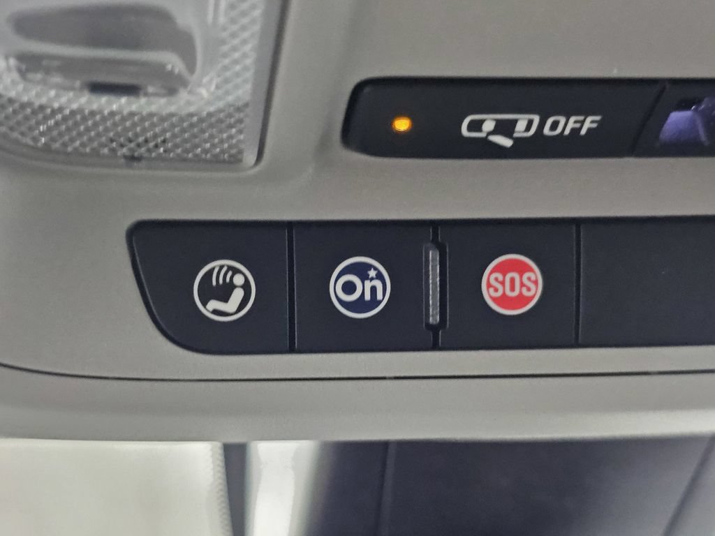 Used 2026 Chevrolet Blazer LT FWD image 22