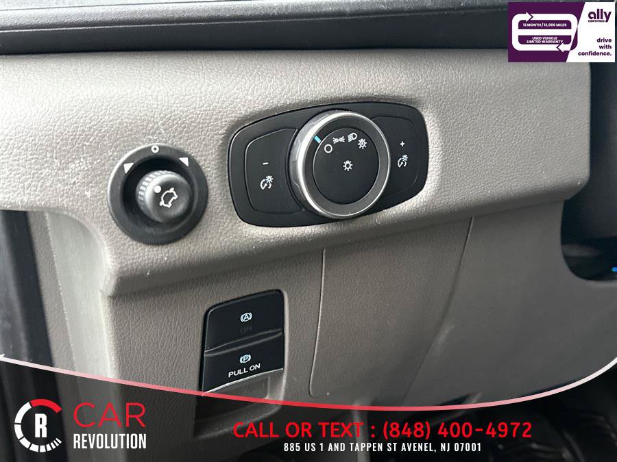 Used 2023 Ford Transit 250 148 High Roof AWD image 19