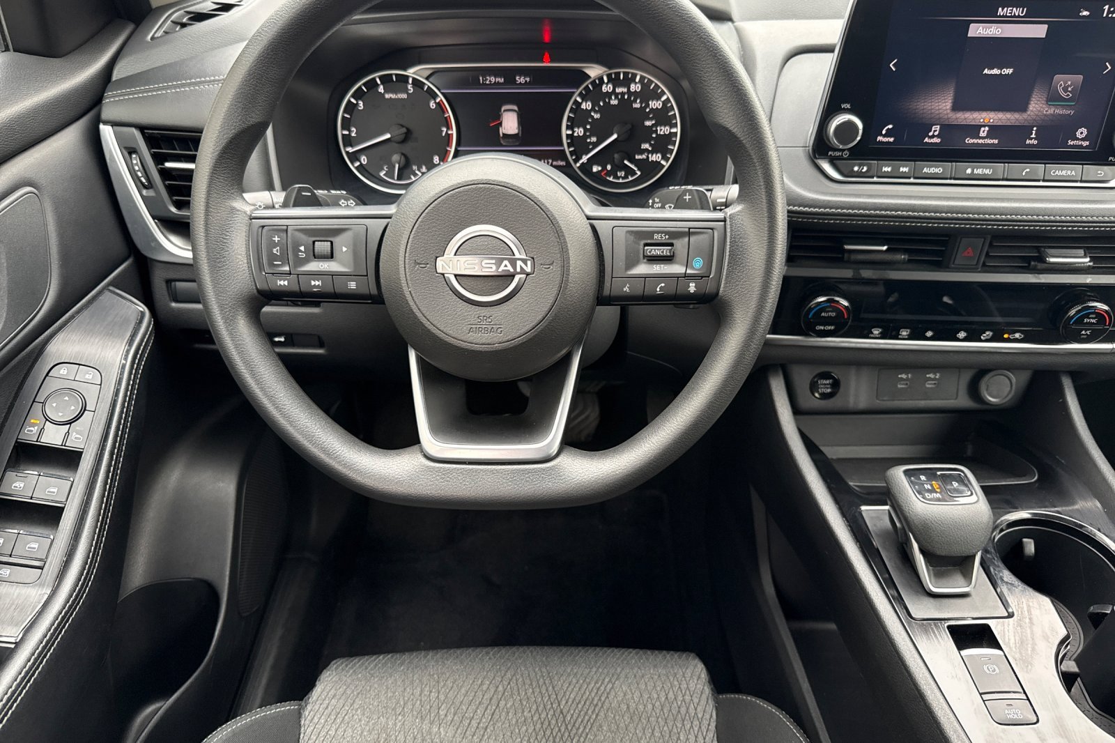 Used 2024 Nissan Rogue SV image 16