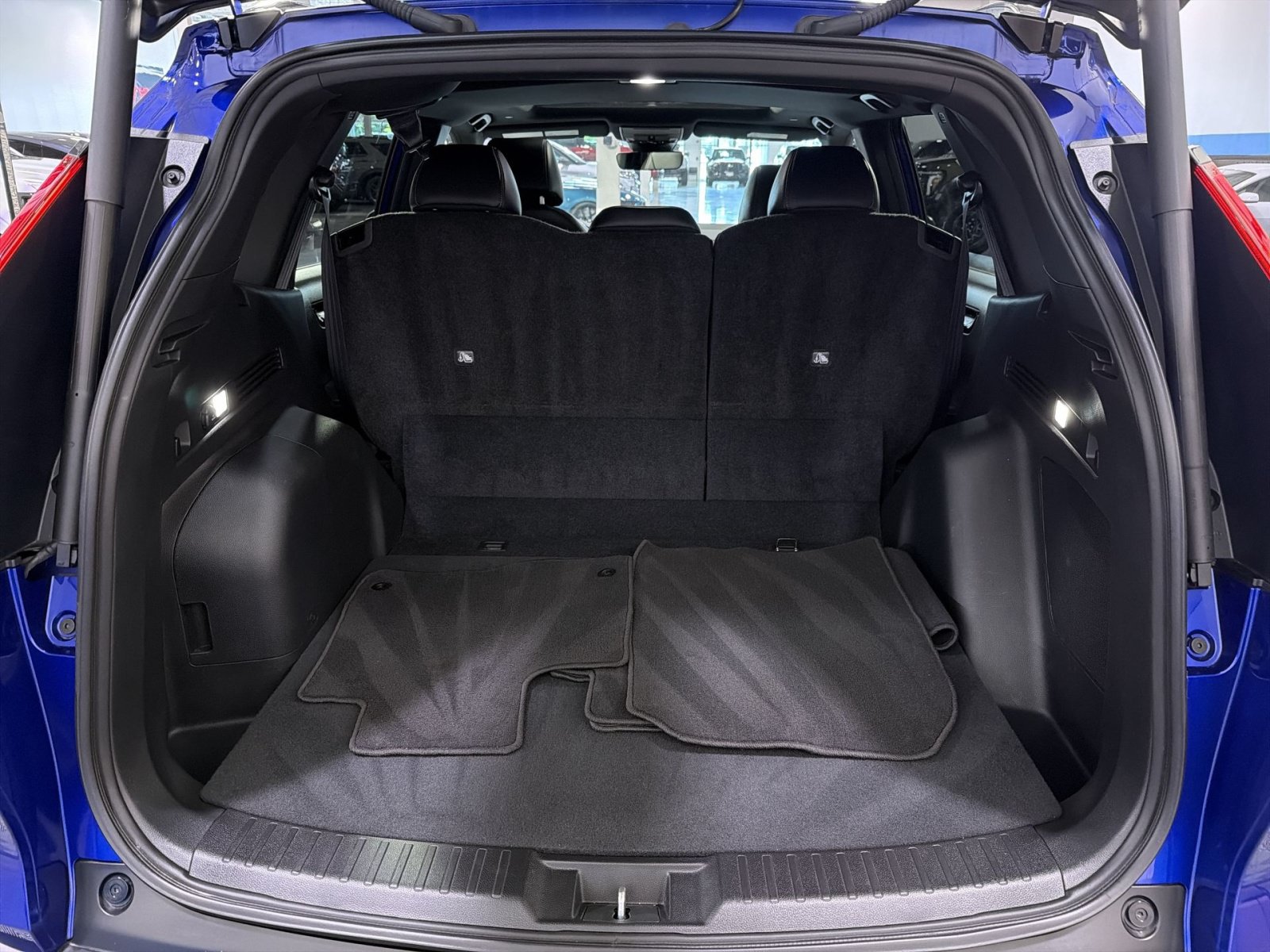 Used 2025 Honda CR-V Sport Touring image 29