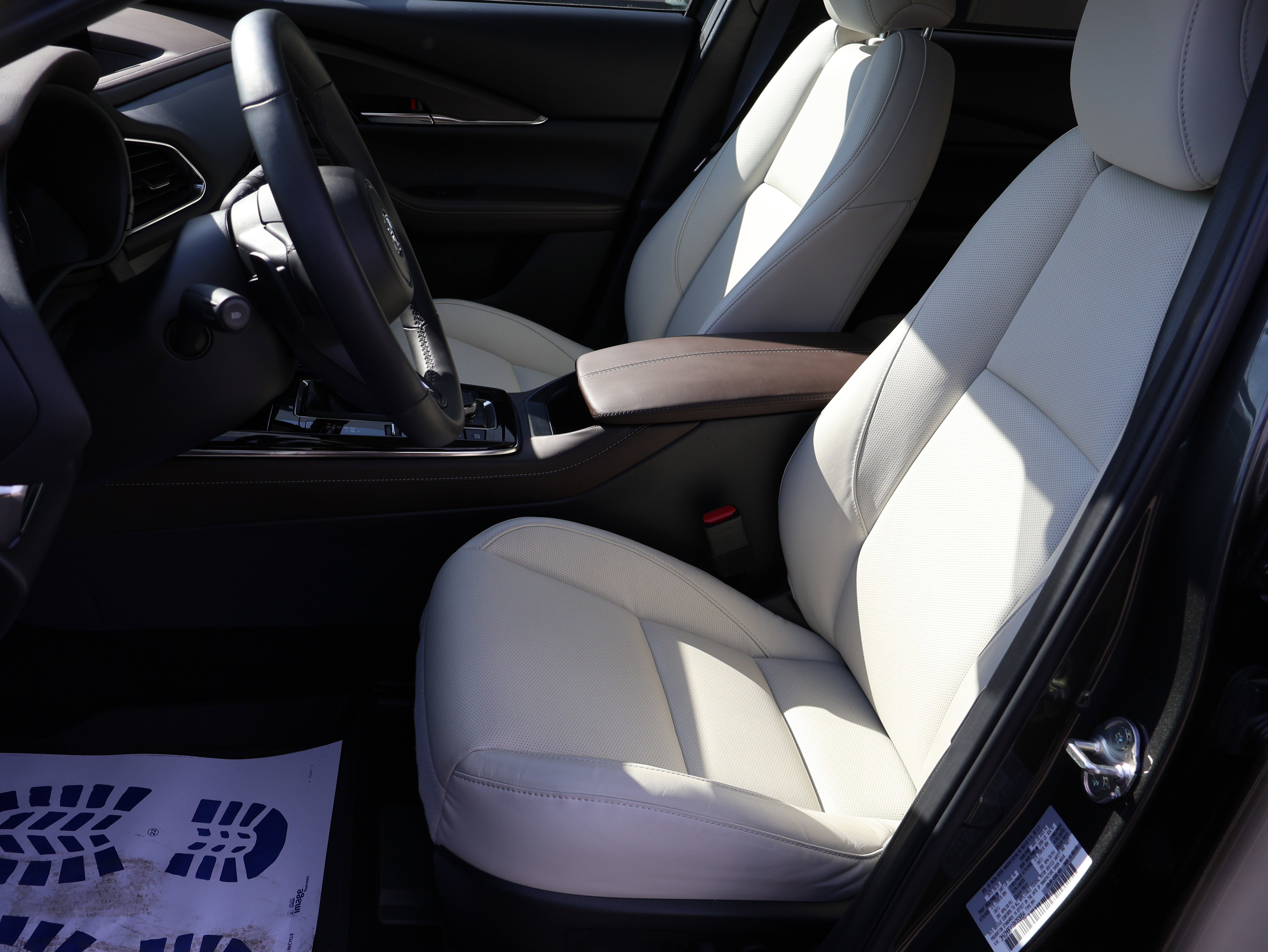 Certified 2025 MAZDA CX-30 2.5 Turbo w/ Premium Plus Pkg image 42