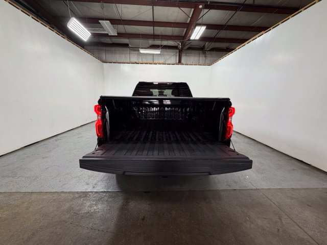 Used 2019 Chevrolet Silverado 1500 Custom Trail Boss w/ Custom Convenience Package AWD/4WD image 9