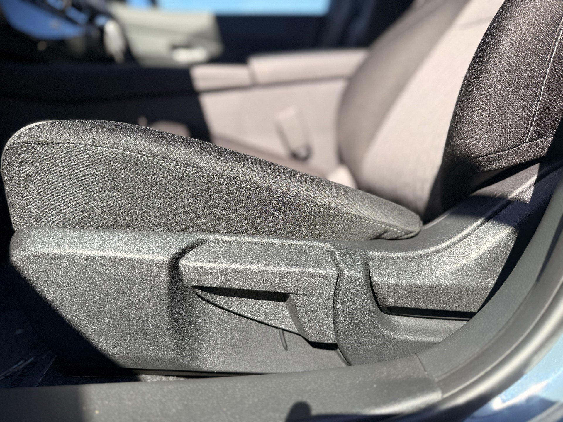 New 2026 Nissan Sentra SV w/ SV Convenience Package FWD image 13