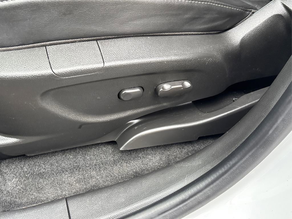 Used 2017 Buick Encore Preferred image 31