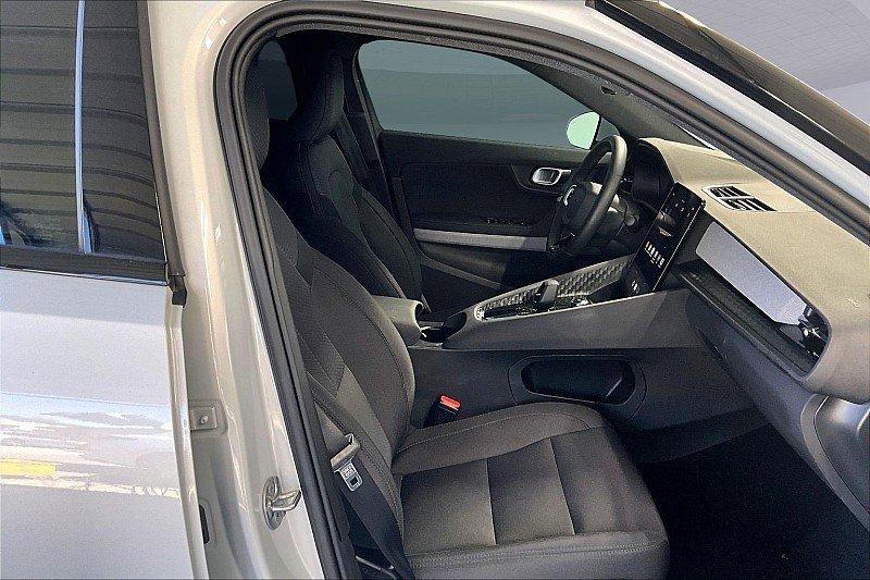 Used 2023 Polestar Polestar 2 w/ Pilot Pack image 7