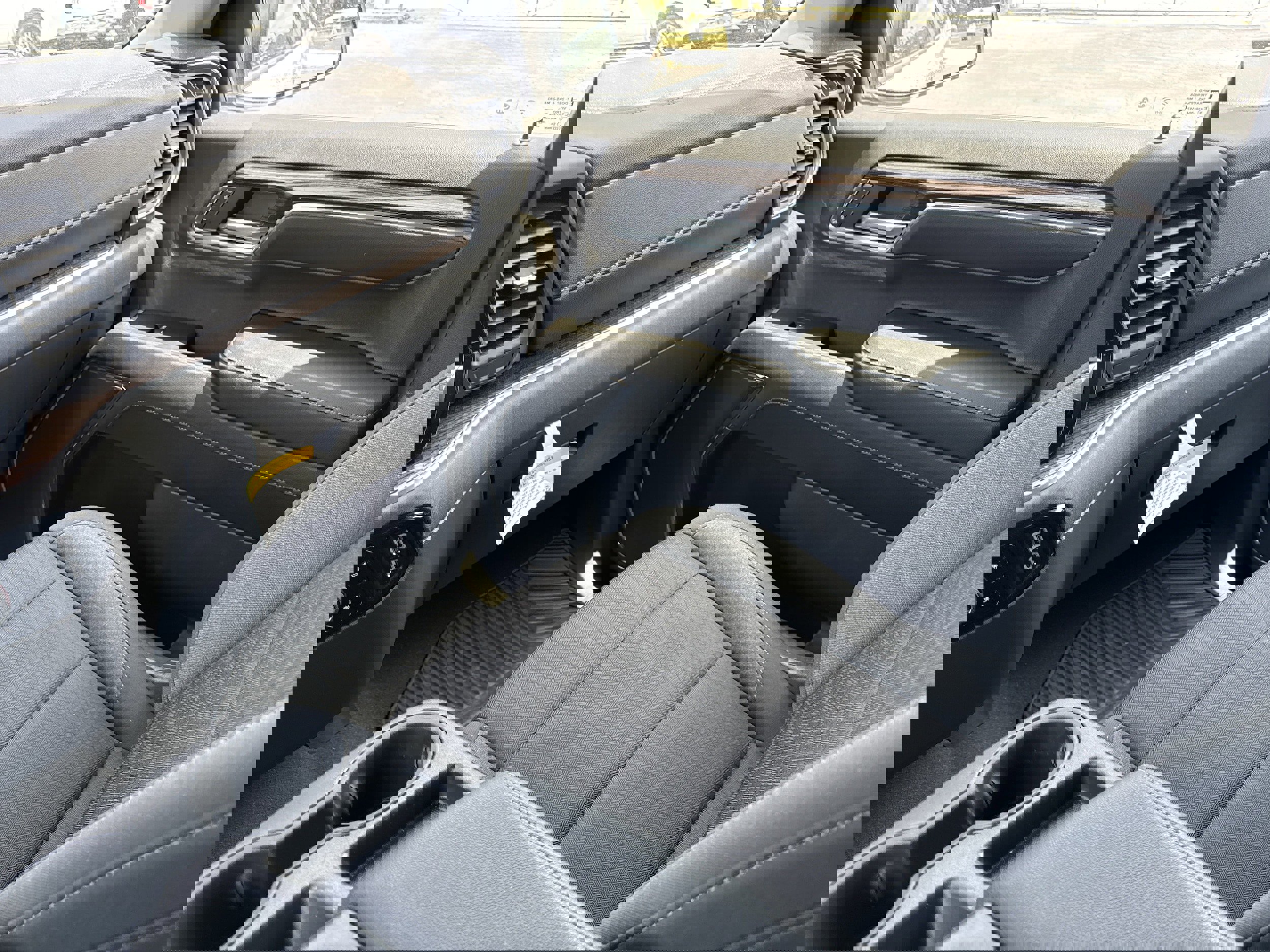 New 2023 Chevrolet Silverado 1500 LT w/ Max Trailering Package image 18