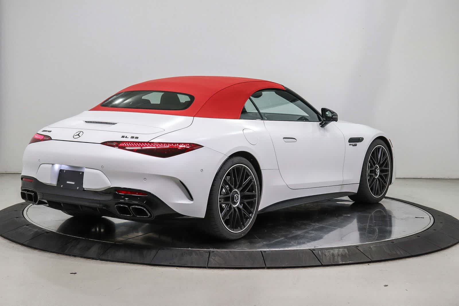 New 2026 Mercedes-Benz SL 55 AMG 4MATIC image 4