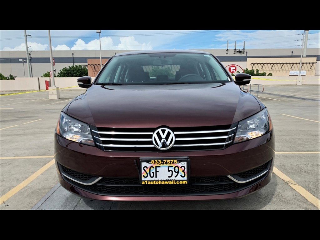 Used 2014 Volkswagen Passat 1.8T S FWD image 2
