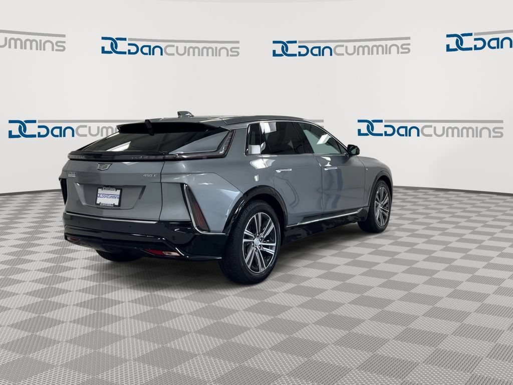 Used 2024 Cadillac Lyriq Luxury w/ LPO, Floor Liner Package RWD image 8