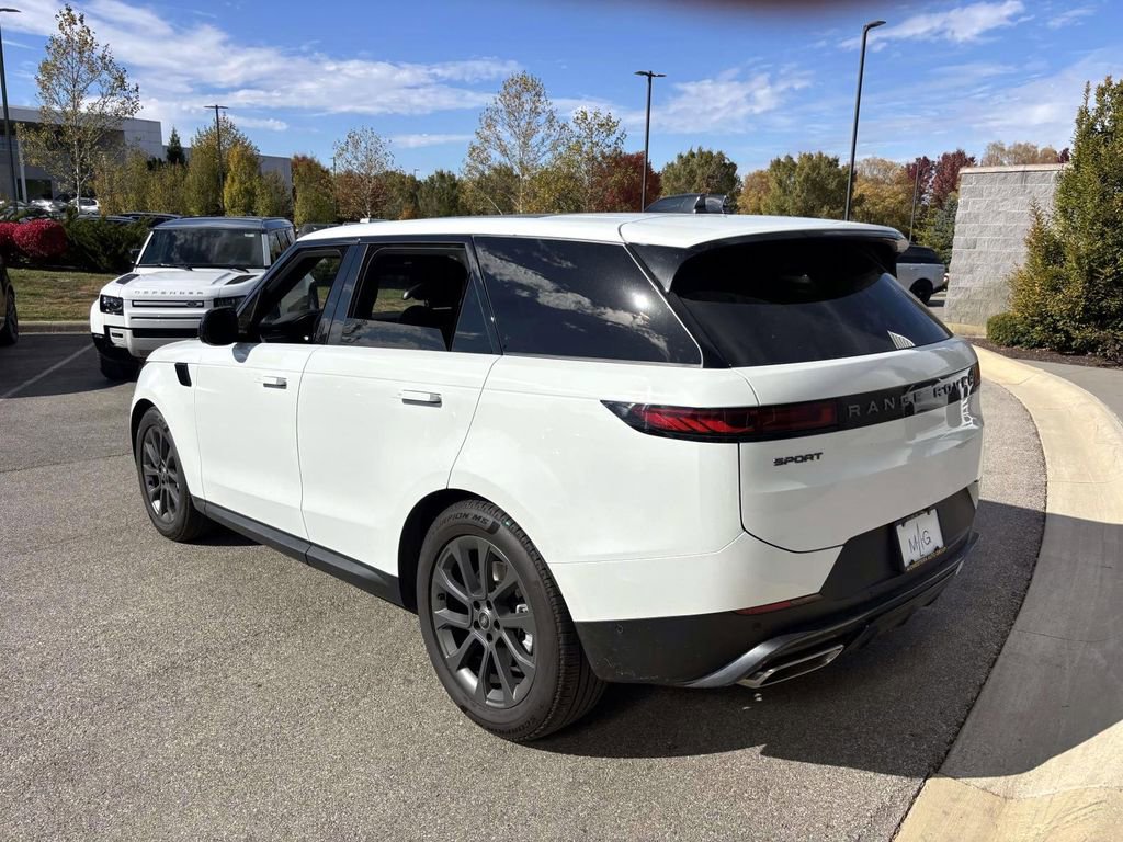Certified 2025 Land Rover Range Rover Sport image 7