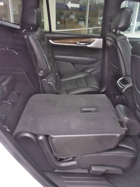 Used 2021 Cadillac XT6 Sport w/ Platinum Package image 36