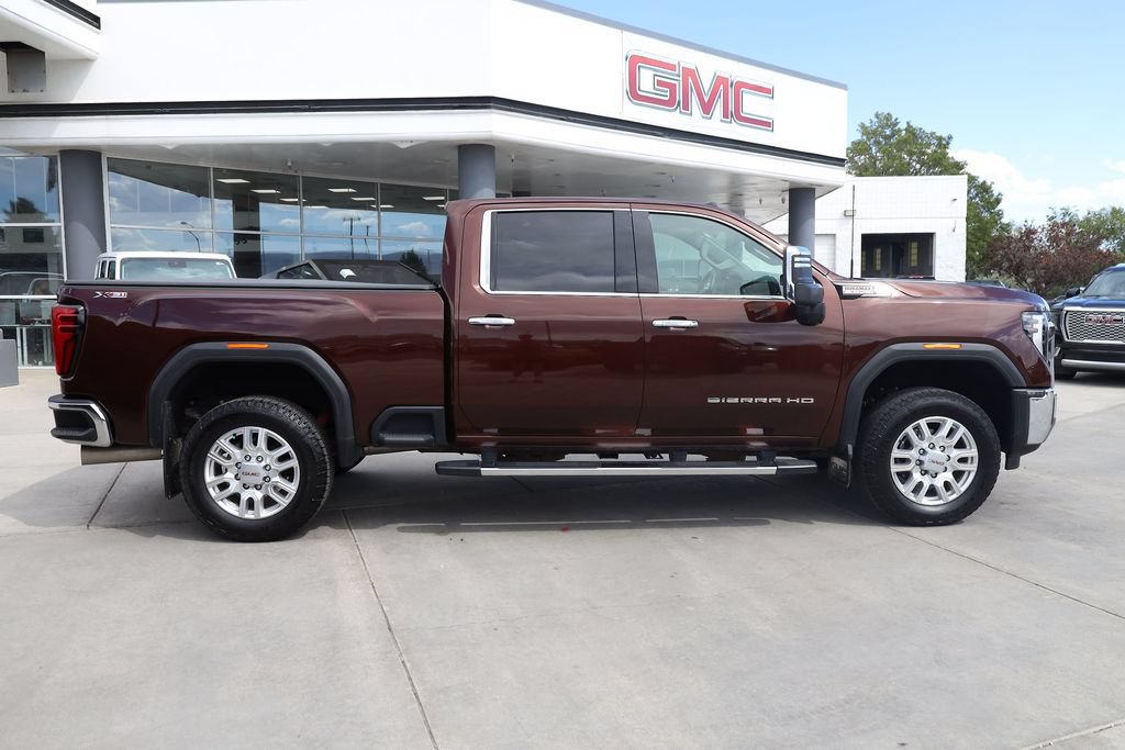 Used 2024 GMC Sierra 3500 SLT w/ SLT Premium Package AWD/4WD image 7
