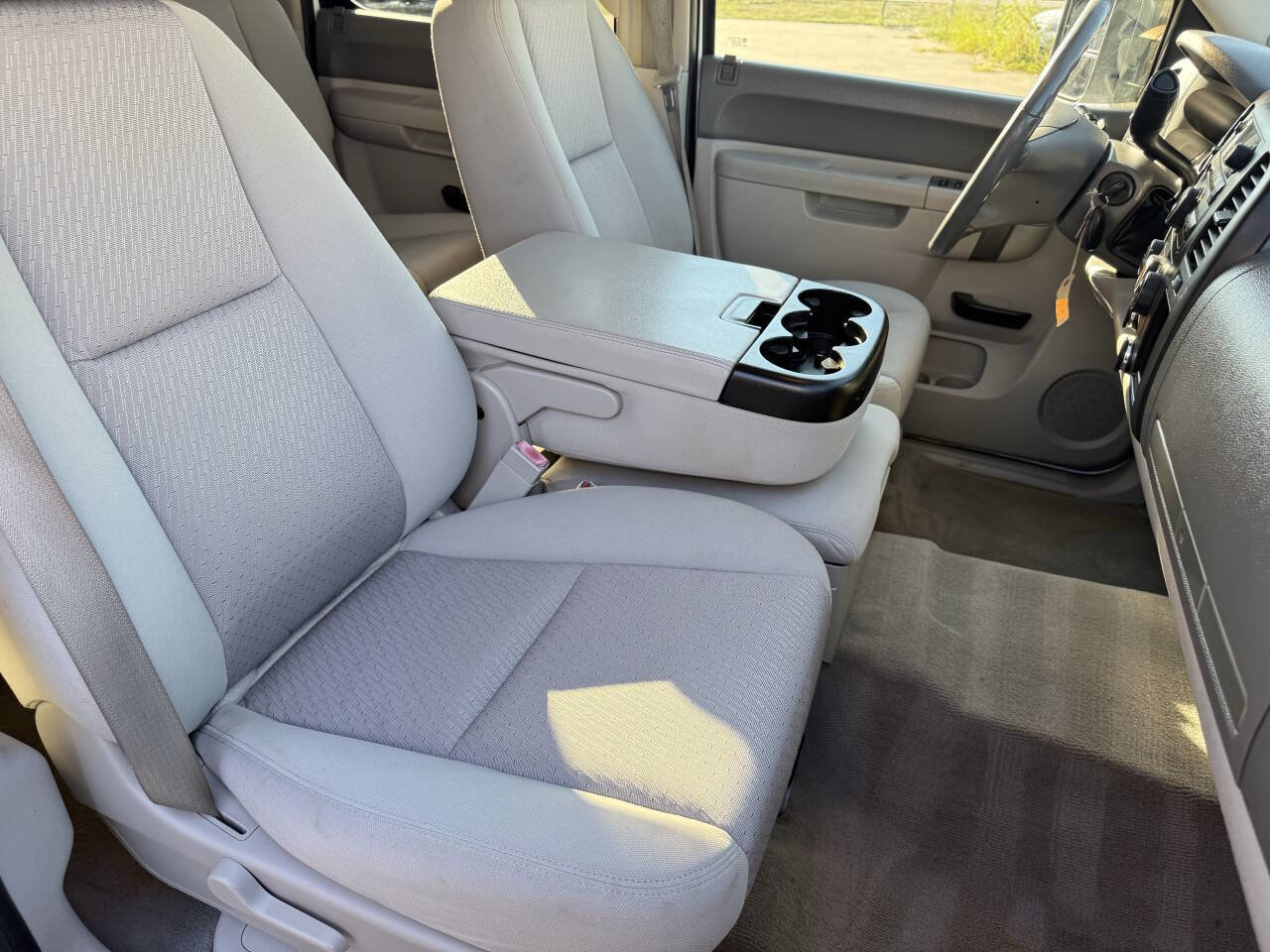 Used 2013 Chevrolet Silverado 3500 LT w/ Convenience Package image 40