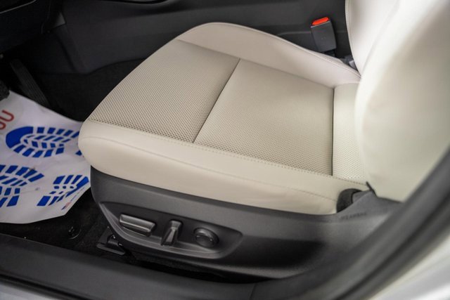 New 2026 Toyota Prius XLE image 35