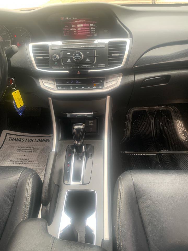 Used 2014 Honda Accord Sport image 11