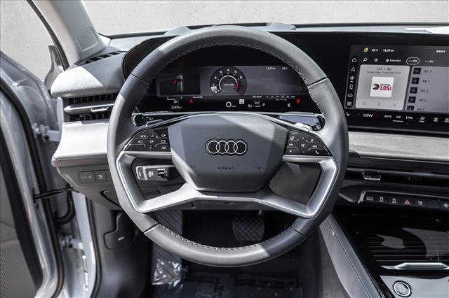 New 2026 Audi Q3 quattro 2.0T AWD/4WD image 13