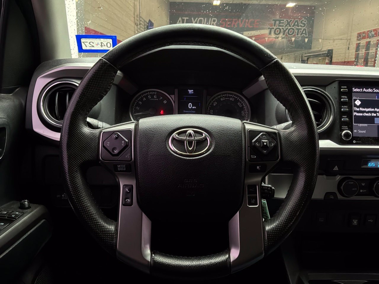 Used 2021 Toyota Tacoma SR5 RWD image 37