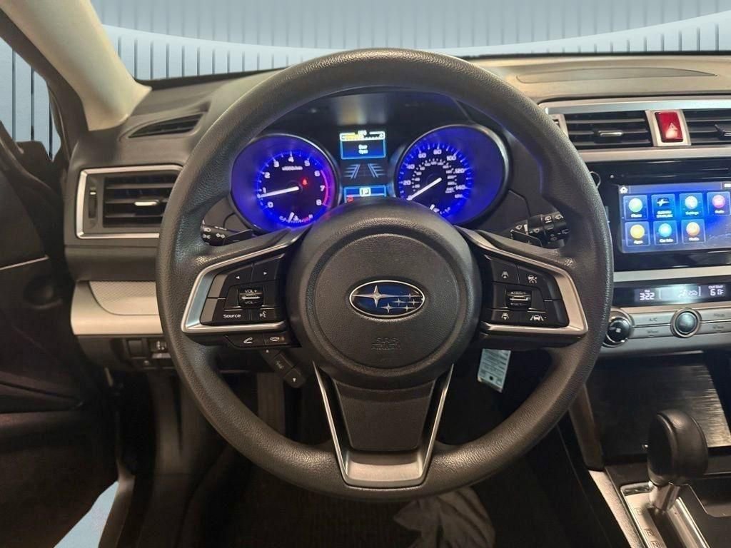 Used 2019 Subaru Outback 2.5i AWD/4WD image 10