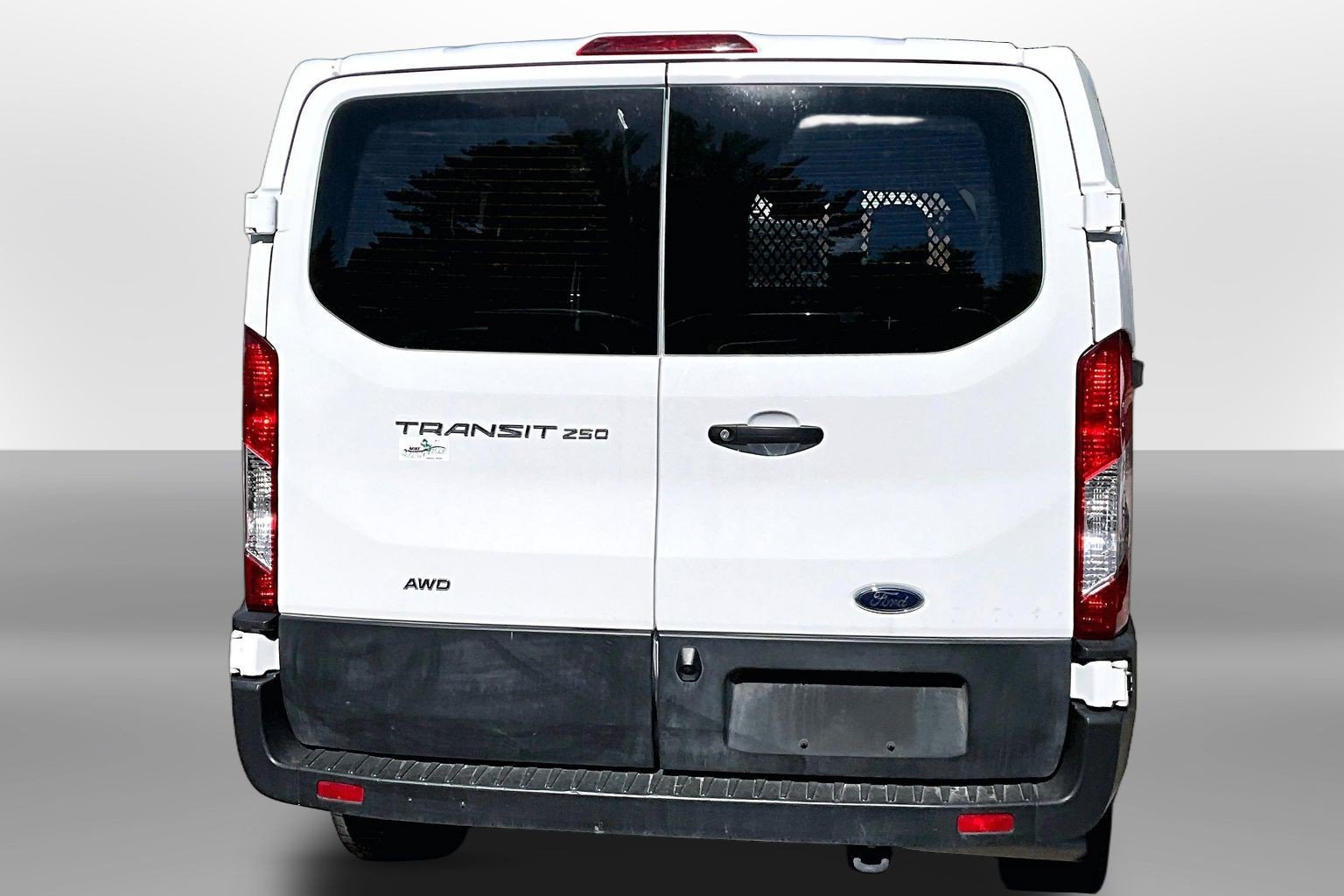 Used 2023 Ford Transit 250 Low Roof AWD w/ Exterior Upgrade Package image 4