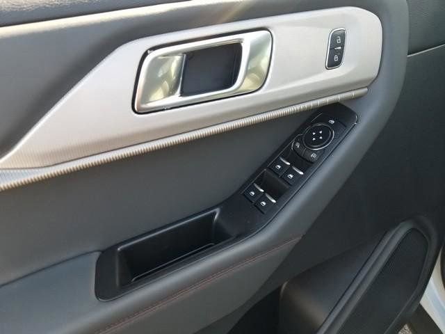 New 2026 Ford Explorer Active image 14