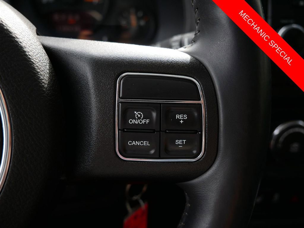 Used 2015 Jeep Patriot Latitude w/ Sun/Sound Group AWD/4WD image 17
