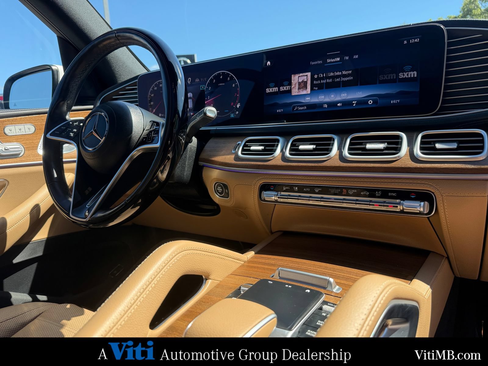 Certified 2024 Mercedes-Benz GLE 350 4MATIC image 32