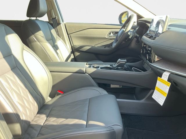 New 2026 Nissan Rogue Platinum w/ Platinum Premium Package image 17
