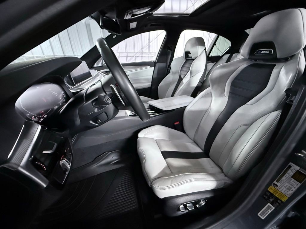 Used 2020 BMW M5 w/ Executive Package image 17