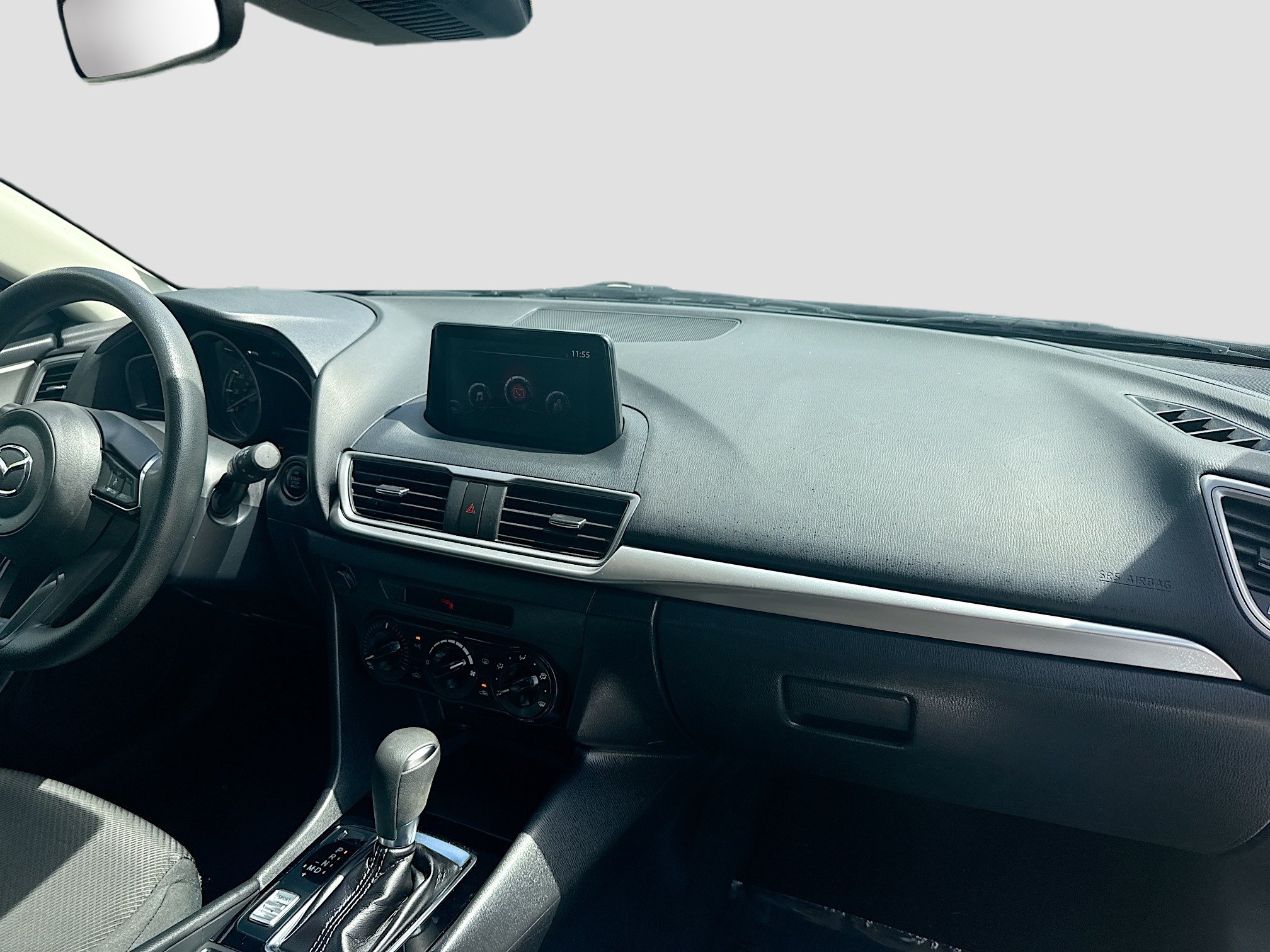 Used 2018 MAZDA MAZDA3 Sport FWD image 28