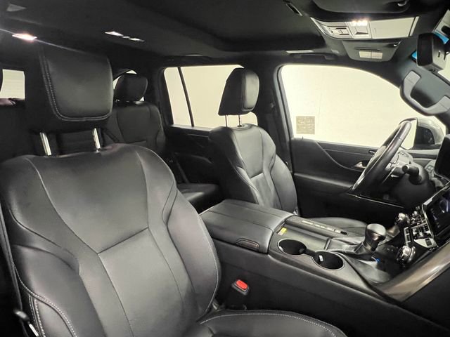Used 2024 Lexus LX 600 4WD w/ Interior Upgrade Package image 11