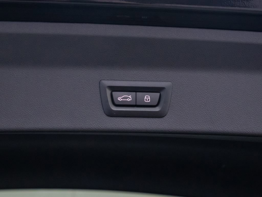 Used 2024 BMW X3 M40i image 33