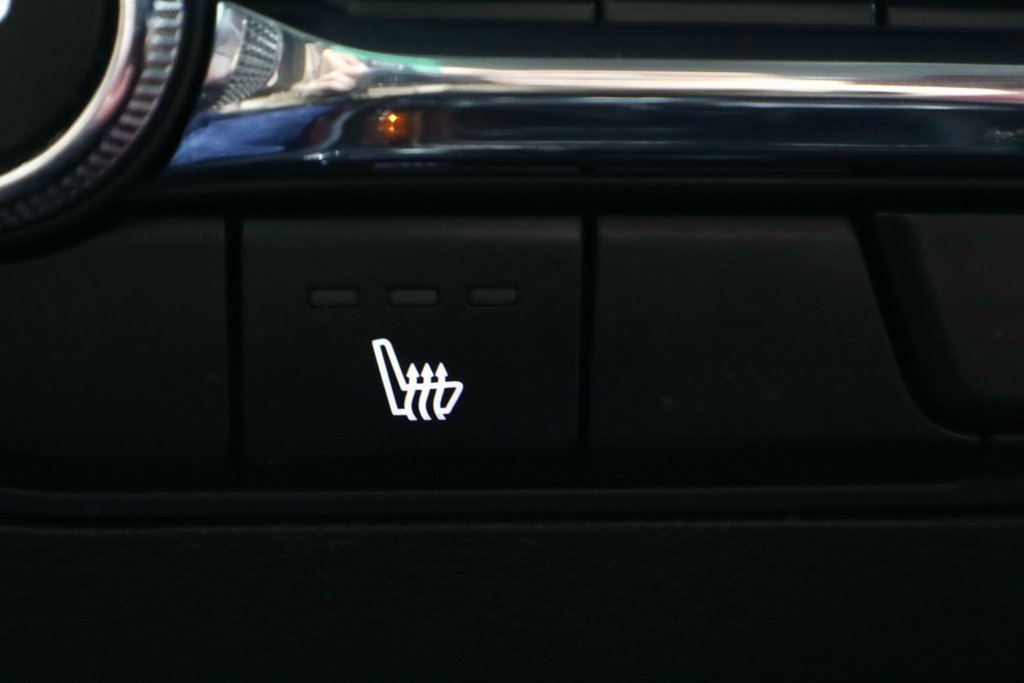 Used 2024 MAZDA MAZDA3 s image 5