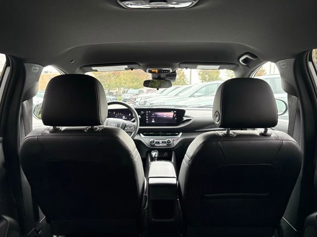 Certified 2024 Buick Envista Preferred image 8