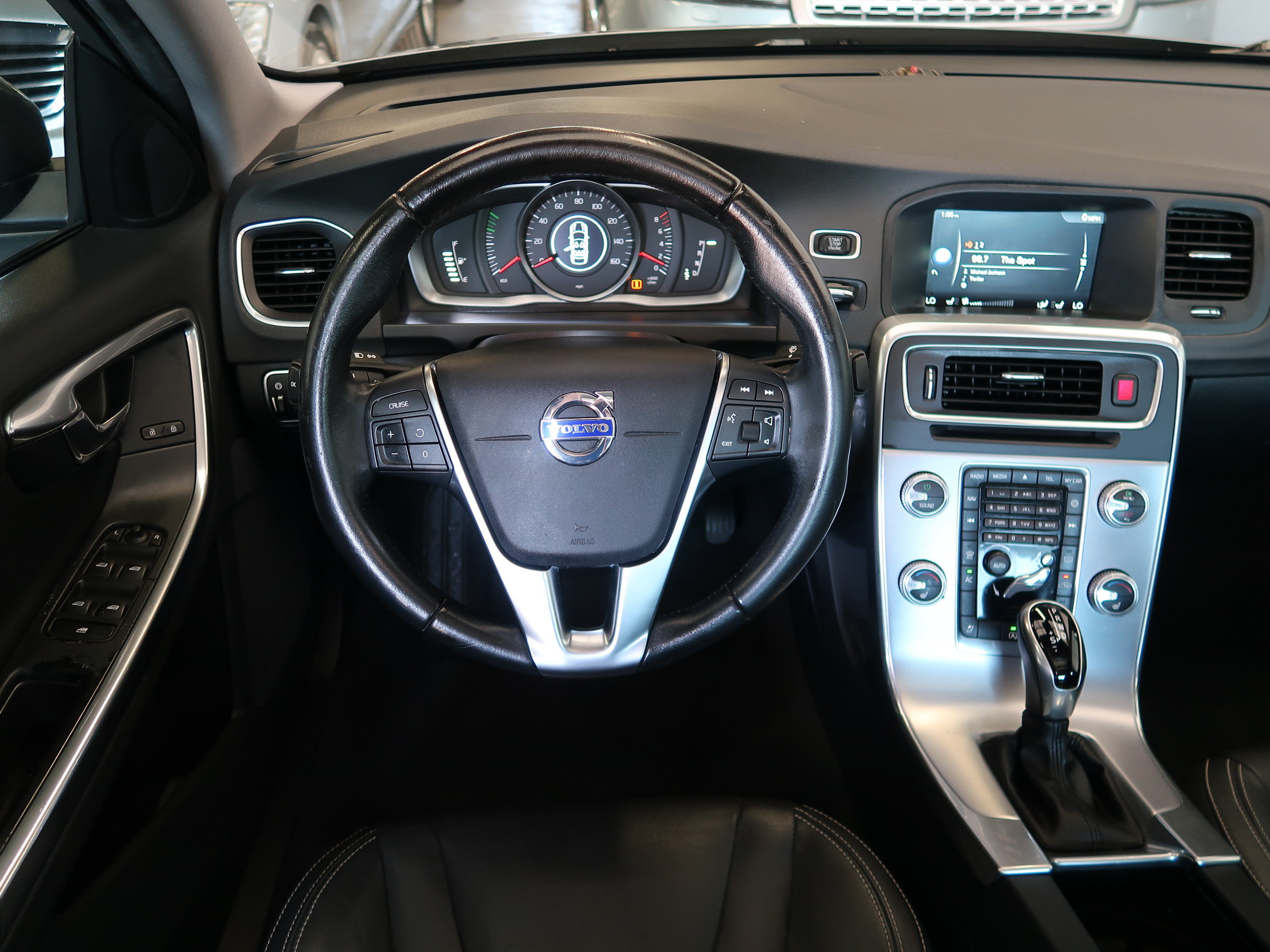 Used 2017 Volvo S60 T5 Dynamic FWD image 15