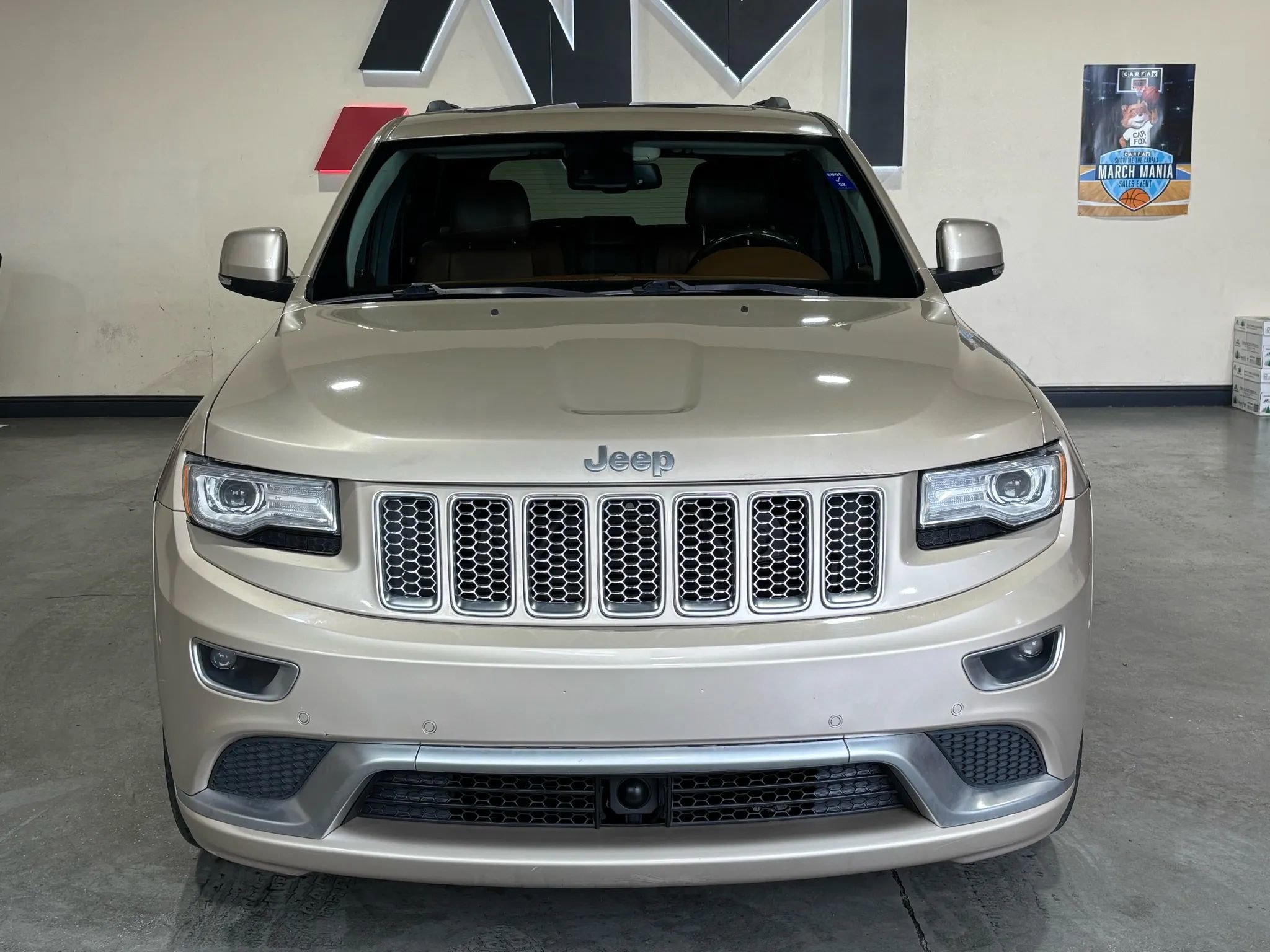 Used 2015 Jeep Grand Cherokee Summit w/ Platinum Series Group image 2