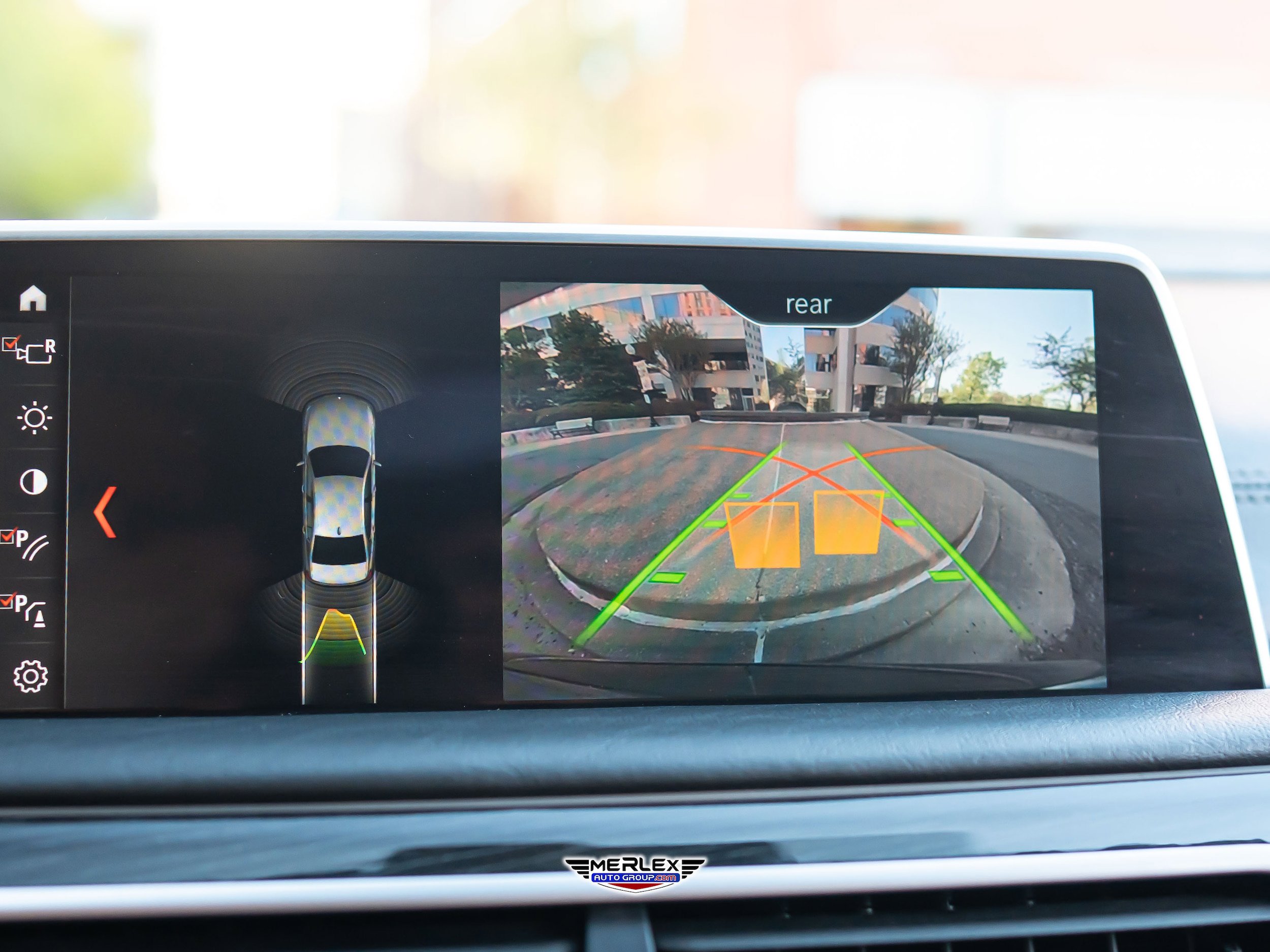 Used 2018 BMW 750i RWD image 33